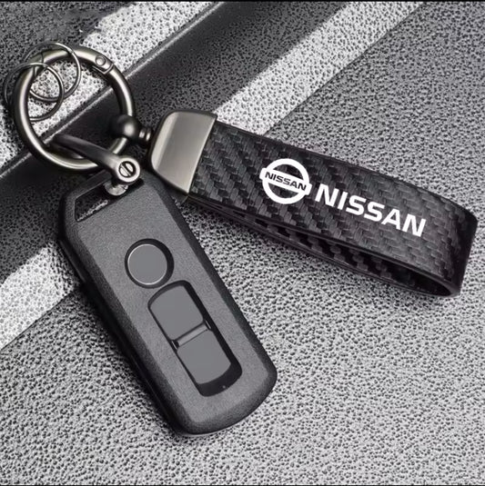 Porte-clé Nissan carbone chic