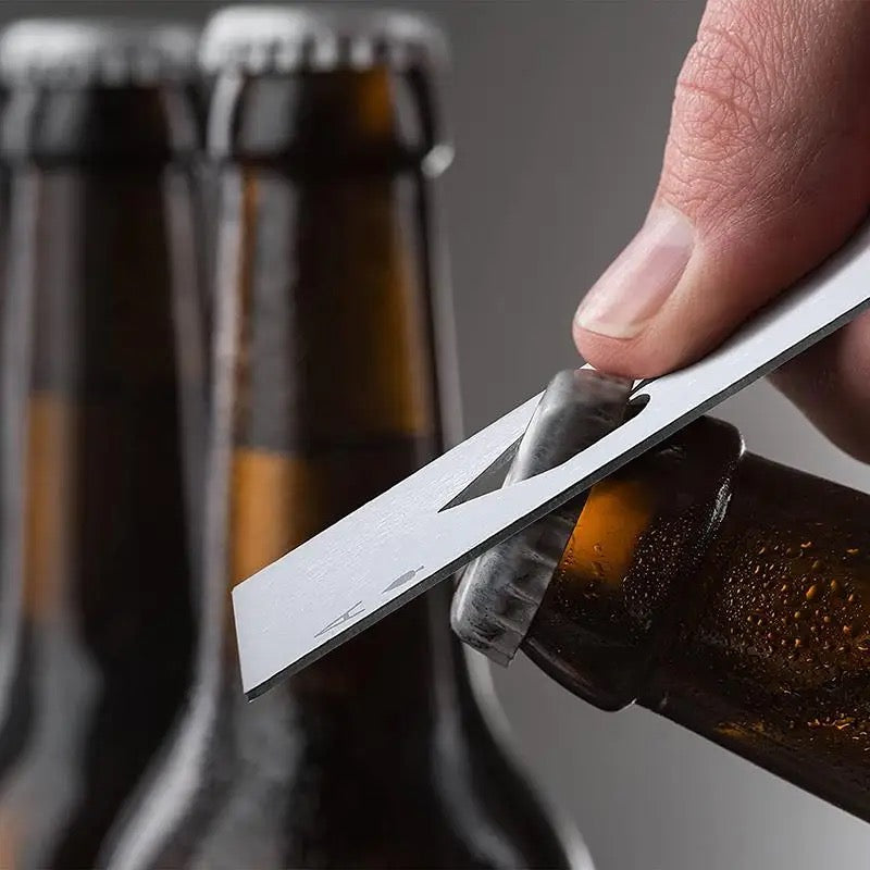 Décapsuleur Carte As