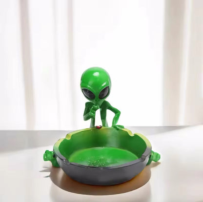 Cendrier Alien Fumeur