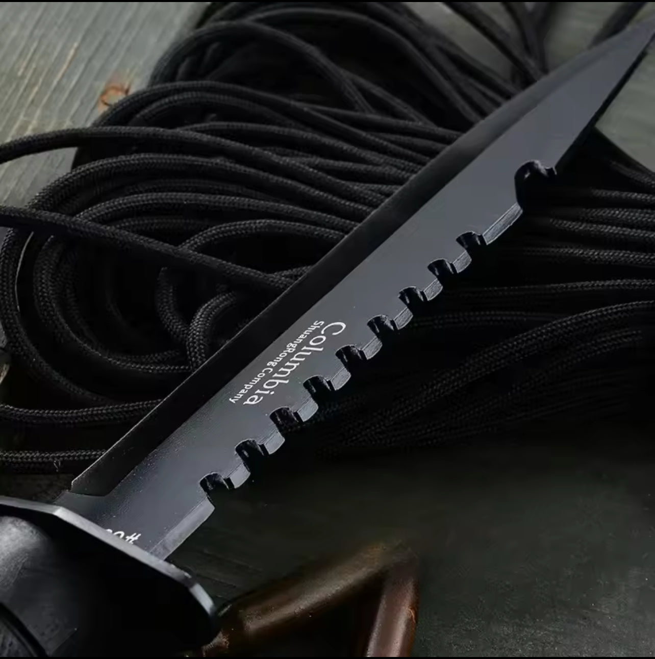 Couteau Tactique Columbia avec Étui