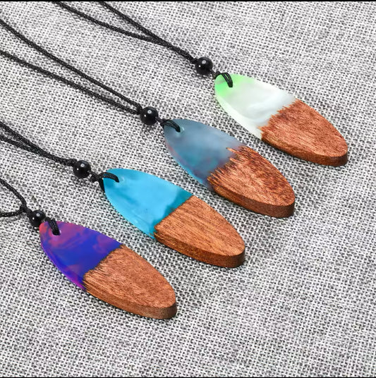 Collier bois et résine