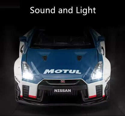 Nissan GT-R 1:24