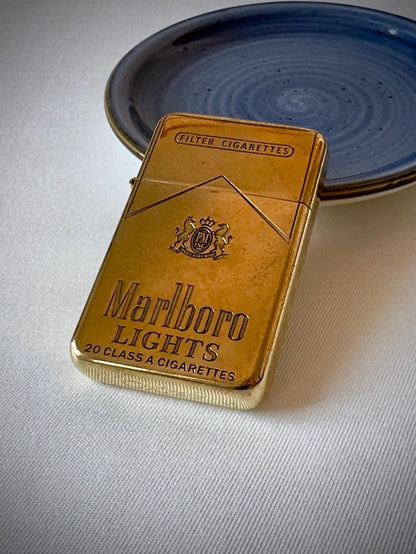 Briquet Marlboro Doré
