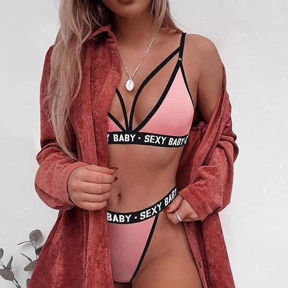 Ensemble  Sexy Baby